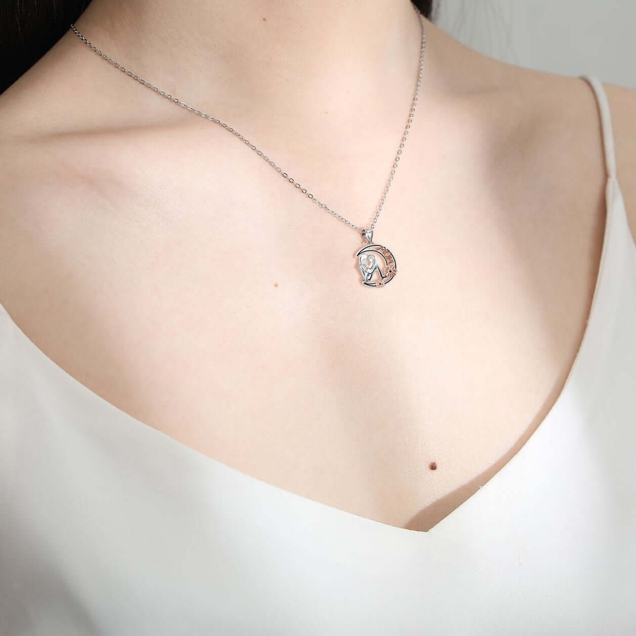 Moon Gentle Necklace High-grade Mom Accessories Jewellery - Abysaz Kollectionz