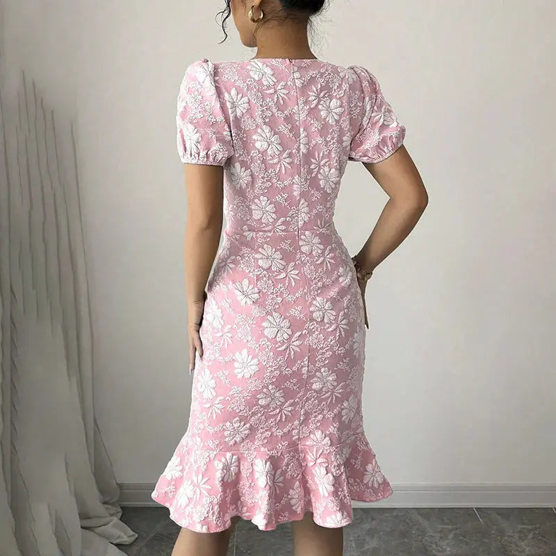 Women Short Puff Sleeve round Neck Ruffle Hem Floral Jacquard Slim Fit Dress