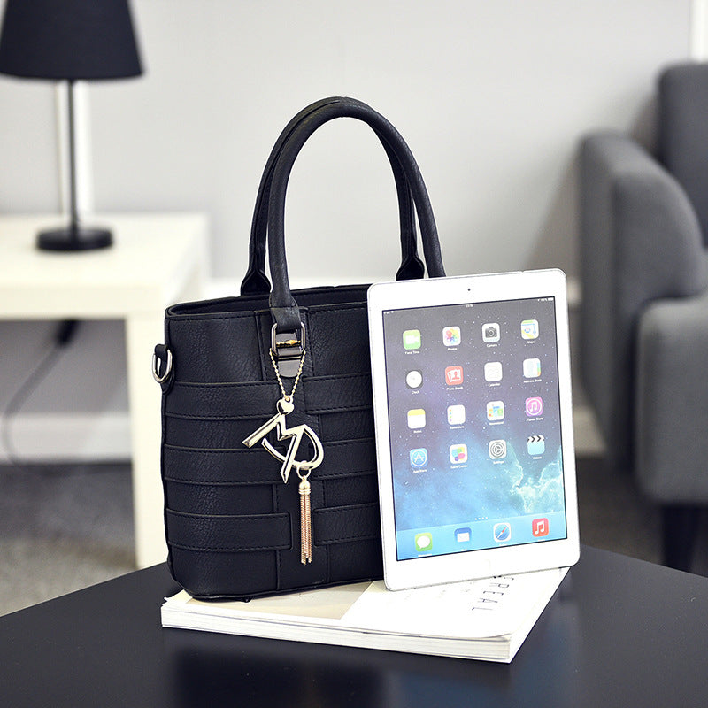 New trendy ladies bags casual one-shoulder messenger bag Abysaz Kollectionz