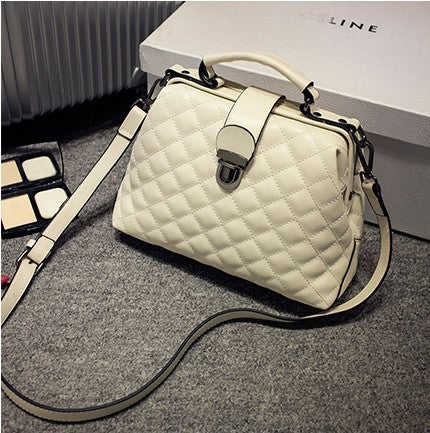Leather bags 2021 new summer Lingge leather retro Doctor Bag Fashion Shoulder Bag hand Abysaz Kollectionz