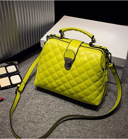 Leather bags 2021 new summer Lingge leather retro Doctor Bag Fashion Shoulder Bag hand Abysaz Kollectionz