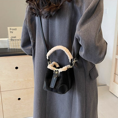 Crossbody Bags Women Shoulder Bag Casual Retro Plush Bag Versatile Plush Designer Bags Purse And Handbags Female Bags - Abysaz Kollectionz